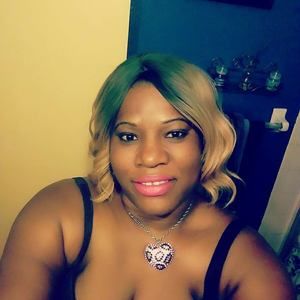 Meet your Posher, Mikerlyne